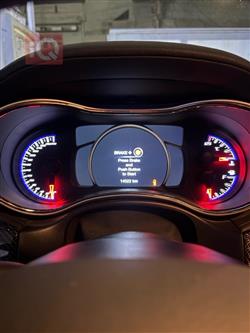 جیپ گراند شیرۆکی